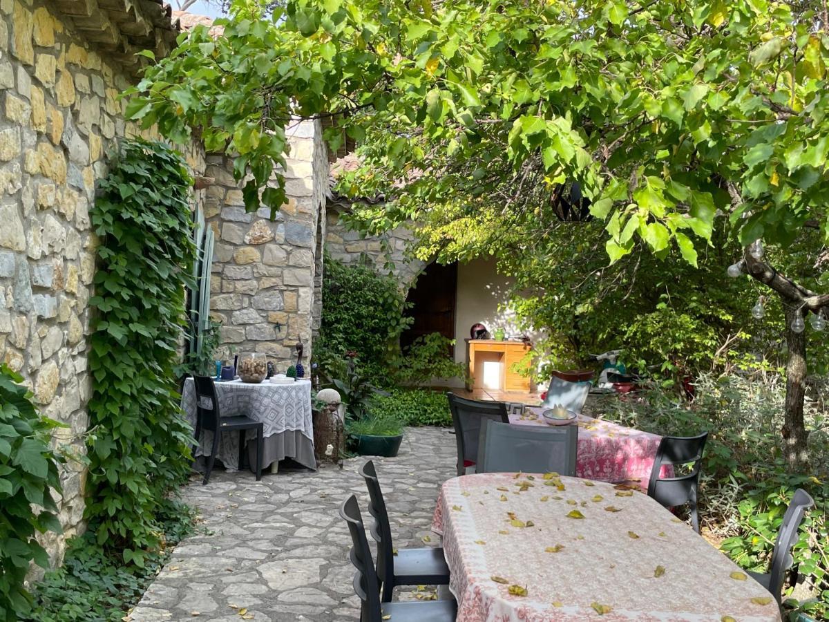 Hotel Oustal Du Pic Saint Loup Exterior foto
